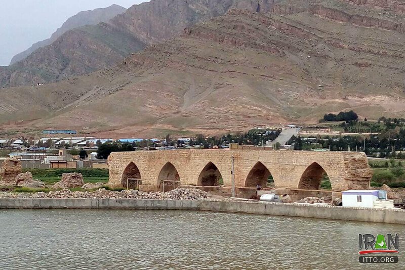 Broken Bridge,Pol Eshkesteh,طاق پیل اشکسه,پل شکسته,پل شاپوری,shapori bridge,lorestan,lurestan,khoramabad,khorram abad bridge,ساسانیان,شاپورخاست,شاپورخواست,shapoorkhast,shapourkhast,shahpoorkhast,shahpurkhast