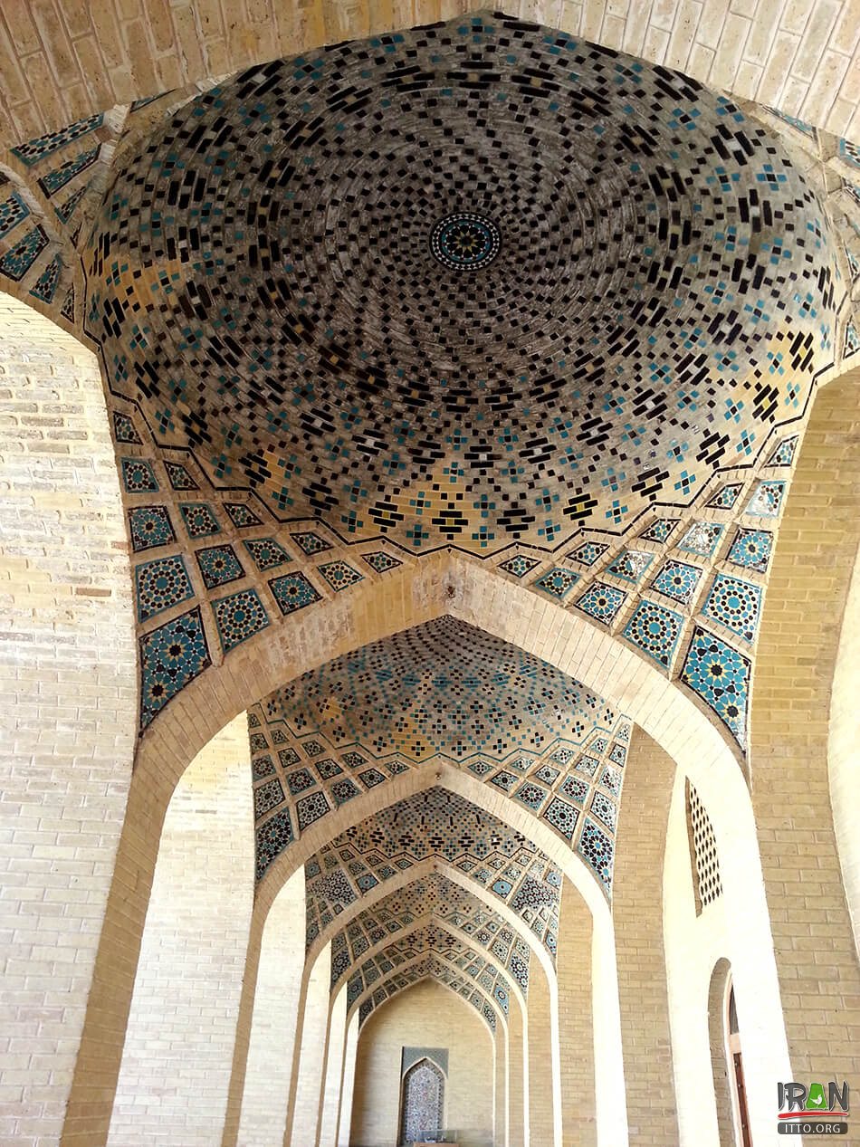 Nasir-Ol Molk Mosque,Pink Mosque,Masjed-e Nasir ol-Molk,Rainbow Mosque,Nasirol Molk Mosque,shiraz mosque,shiraz old mosque,مسجد نصیرملک شیراز,مسجد صورتی,fars province,استان فارس,masjid nasirolmold,مسجد رنگین کمان,masjed soorati,masjed sorati,masjed ranginkaman,masjid rangin kaman,ranginkaman mosque,sorati mosque,دوره قاجار