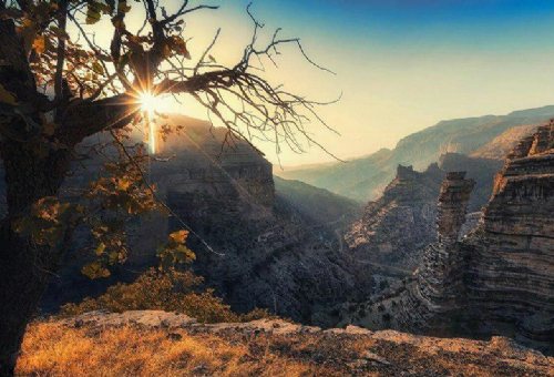 Shirz Canyon (Shirez Valley) in Koohdasht