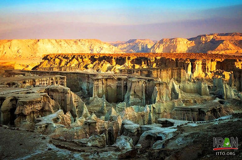 Gheshm Stars Valley,Darre-ye Setaregan,Qeshm Stars Valley,Borka Khalaf Valley,دره ستاره,دره ستارگان قشم,دره جنی,dareh setaregan,darreye setaregan,جزیره قشم,qeshm island,gheshm island,دره ستاره ها,stars valley,valley stars gheshm,persian gulf,خلیج فارس