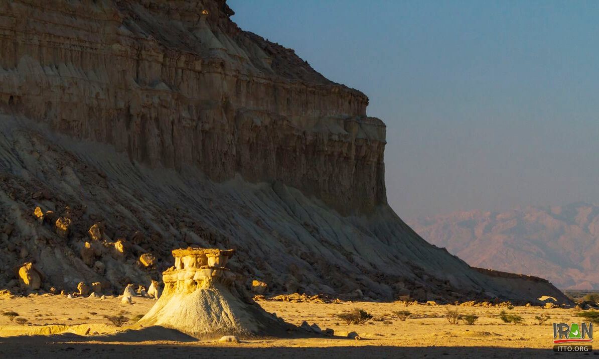 Tandis-ha Valley in Qeshm,Qeshm Statues Valley,Tandis Valley,Darre-ye Tandis-ha,دره تندیسهای قشم,qeshm valley,gheshm island,جزیره قشم,khalij fars,khalije fars,persian gulf,tandisvalley,dareh tandis ha,جاذبه های قشم,qeshm tourism,qeshm islan tourism