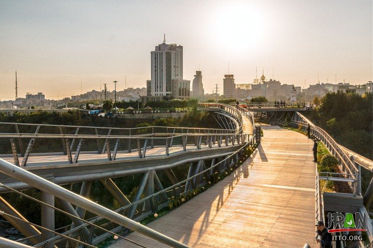 Tbi'at Bridge,Nature Bridge,Pol-e Tabiat,پل طبیعت,poltabiat,pole tabiat,pooletabiat,poltabyat,tabiat,pol-e-tabiat,تهران,tehran,teheran,طهران