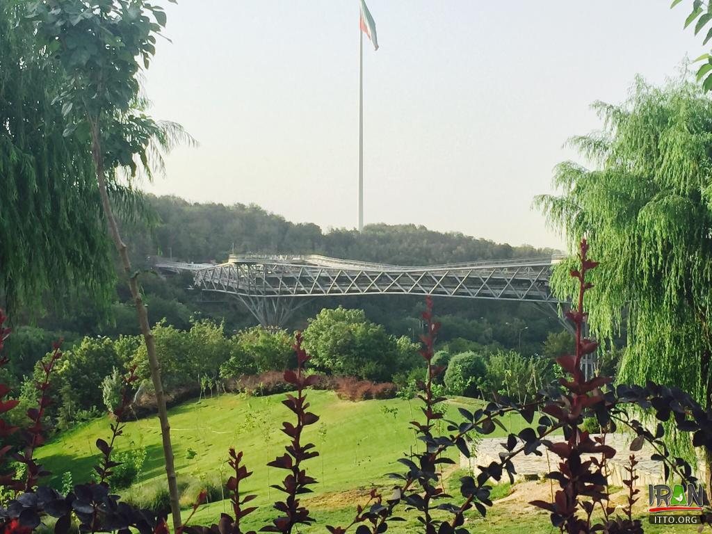 Tbi'at Bridge,Nature Bridge,Pol-e Tabiat,پل طبیعت,poltabiat,pole tabiat,pooletabiat,poltabyat,tabiat,pol-e-tabiat,تهران,tehran,teheran,طهران