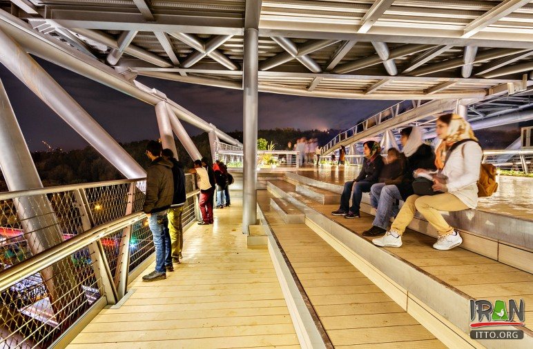 Tbi'at Bridge,Nature Bridge,Pol-e Tabiat,پل طبیعت,poltabiat,pole tabiat,pooletabiat,poltabyat,tabiat,pol-e-tabiat,تهران,tehran,teheran,طهران
