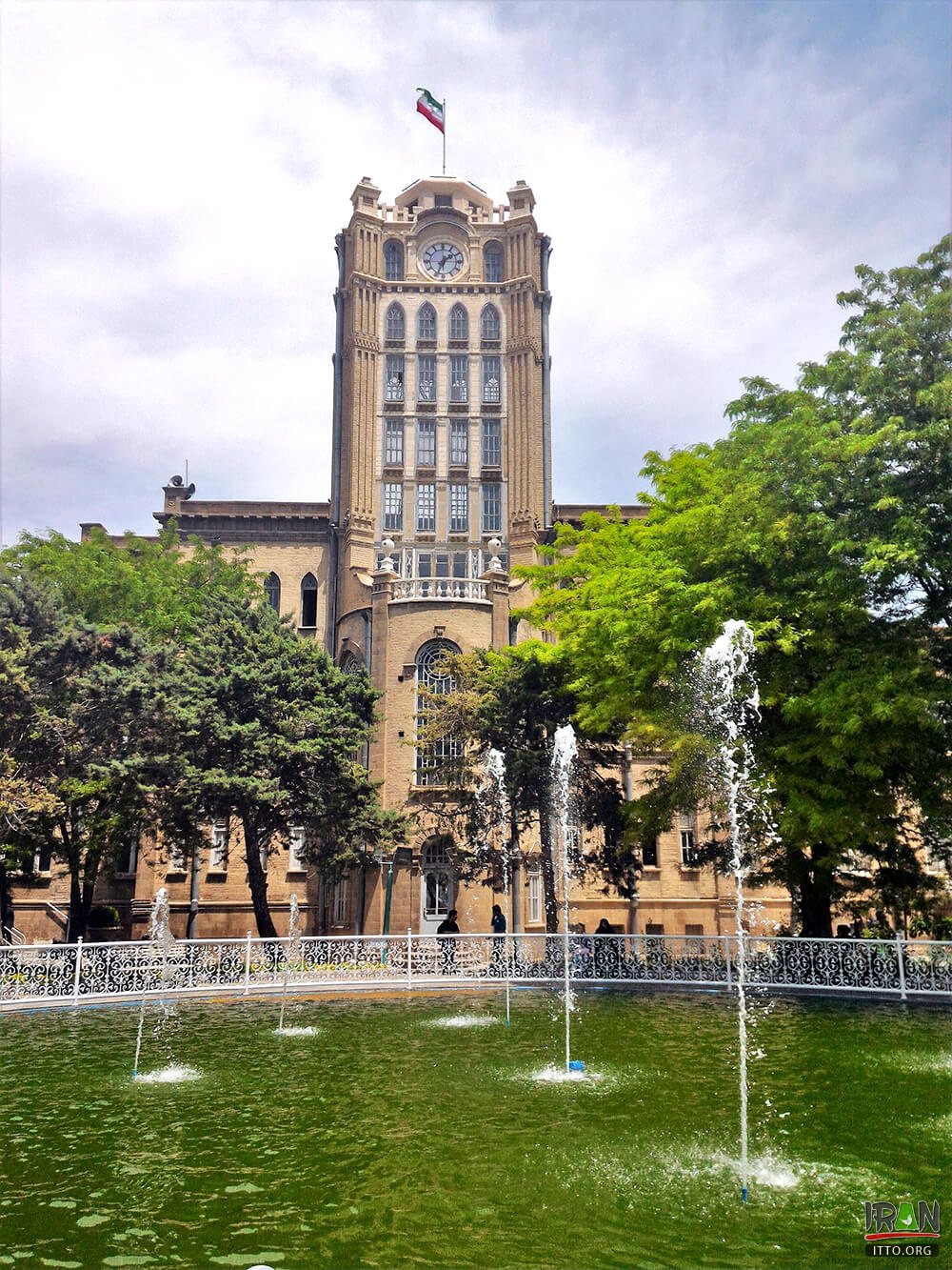 Sa'at Tower,Meydan-e Sa'at,Kakh-e Shahrdari-e Tabriz,municipality museum of Tabriz,Kakh-e Shahrdari Tabriz,Shahrdari Square,Meydan-e saat tabriz,tabriz Square,میدان شهرداری تبریز,meydane sat tabriz,tabriz Municipality,tabriz Square,میدان ساعت تبریز,عمارت شهرداری تبریز,shahrdari square,موزه شهرداری تبریز,کاخ شهرداری تبریز,clock square,clock sq