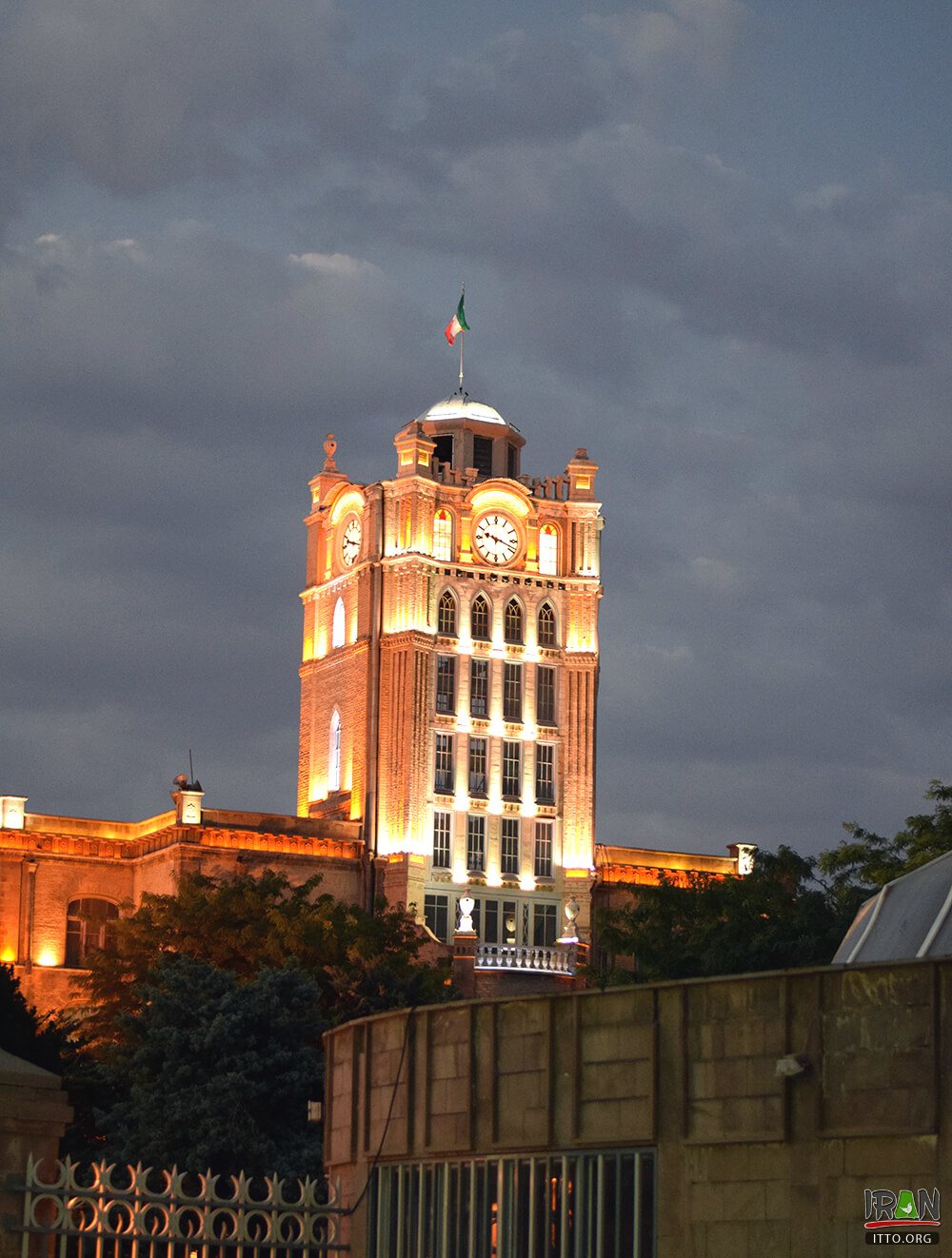 Sa'at Tower,Meydan-e Sa'at,Kakh-e Shahrdari-e Tabriz,municipality museum of Tabriz,Shahrdari Square,Meydan-e saat tabriz,tabriz Square,میدان شهرداری تبریز,meydane sat tabriz,tabriz Municipality,tabriz Square,میدان ساعت تبریز,عمارت شهرداری تبریز,shahrdari square,موزه شهرداری تبریز