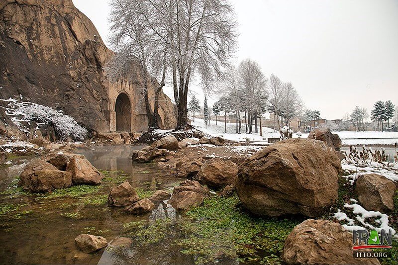 Taq-e Bostan,Tagh Bostan,Arch of the Garden,Taq-e-Bostan Engraving,تاق بستان,طاق بستان,taghebostan,taqebostan,taagh bostan,tagh-e bostan,taqe bostan,taghe bustan,taghe bustan,taaghe bustan,taaqe bostan,taaghebostan,taaqebostan,taaqebustan,kermanshah,kermanshaah,کرمانشاه,میترا,اهورامزدا,ahoramazda,ahuramazda,ardeshir,خسروپرویز,khosroparviz,sassanian,khosro parviz,کتیبه,سنگ نگاره,سنگ نوشته,ساسانیان,فتحعلی شاه,قاجار,کتیبه پهلوی,pahlavi inscription,pahlavi rock relief