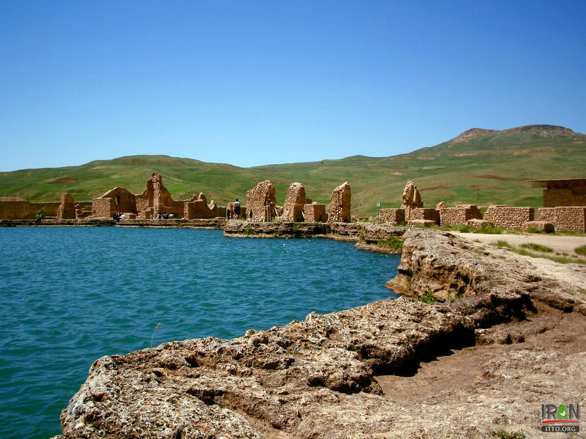 Takht-e Soleyman, Azar Goshnasp Fire Temple, Prison of Solomon, Takhti Soleyman,the Throne of Solomon,تخت سلیمان,آذرگشناسب,آتشکده آذر گشناسب,the Fire of the Warriors,takht soleiman,takhtesoleyman,زندان سلیمان,takaab,takab,تکاب,Zoroastrian fire temple,King Solomon,آتشکده آذرگشنسپ