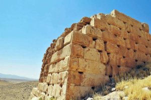 Tall-e Takht near Pasargadae
