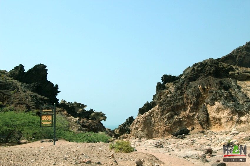 Tandis-ha Valley in Qeshm,Qeshm Statues Valley,Tandis Valley,Darre-ye Tandis-ha,دره تندیسهای قشم,qeshm valley,gheshm island,جزیره قشم,khalij fars,khalije fars,persian gulf,tandisvalley,dareh tandis ha,جاذبه های قشم,qeshm tourism,qeshm islan tourism