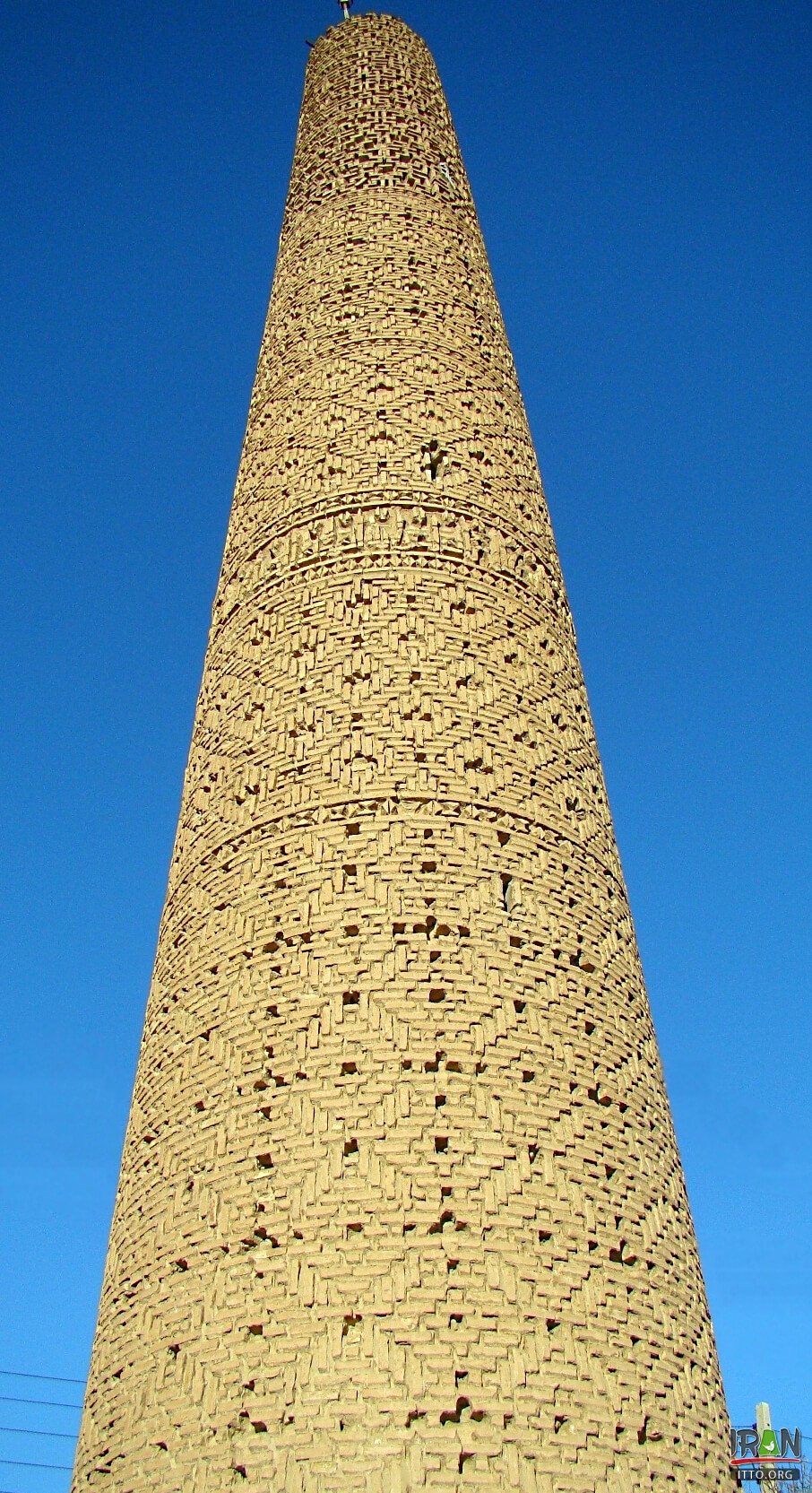 Tarikhaneh Temple was built with the Sasanian Architectural Style. Also, you will see the Parthian brickwork in this mosque.