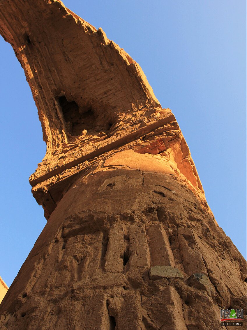 Tarikhaneh Temple was built with the Sasanian Architectural Style. Also, you will see the Parthian brickwork in this mosque.