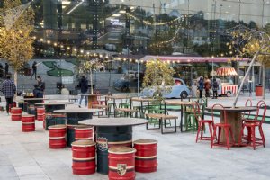 Cafe and Restaurants in Tehran's Book Garden