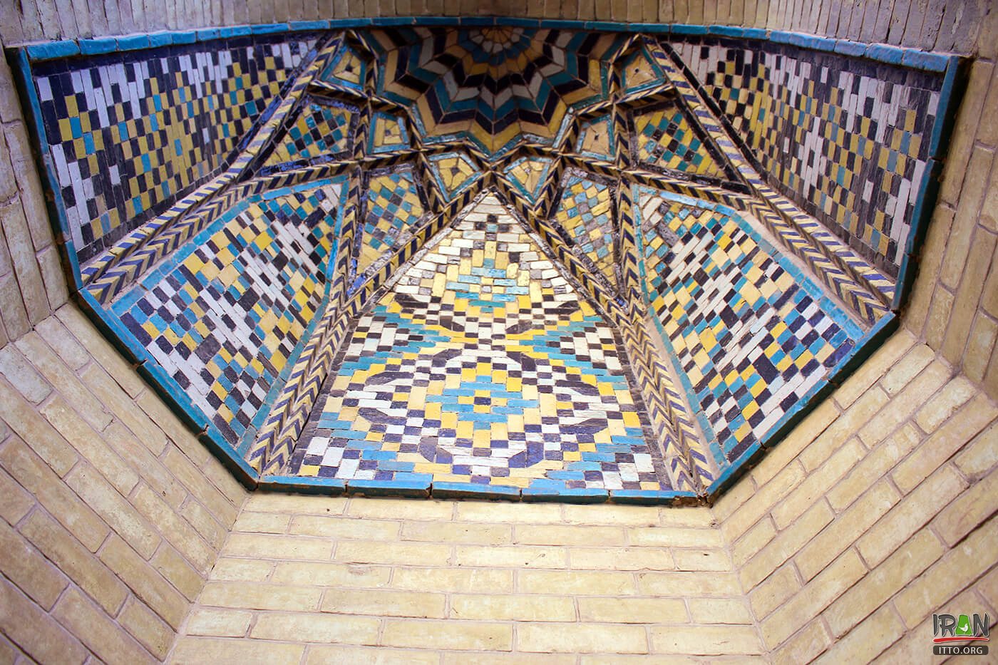 Masoudieh Mansion,Emarat-e Masoodieh,کاخ مسعودیه تهران,عمارت مسعودیه تهران,masudieh,عمارت تاریخی مسعودی تهران,masoodie tehran,tehran masoodieh palace,baharestan square,baharestan sq tehran,میدان بهارستان تهران