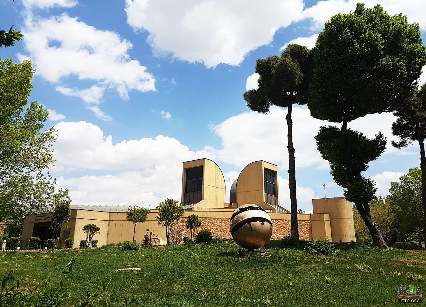 Contemporary Art Museum in Tehran,موزه هنرهای معاصر تهران,Contemporary Art,Tehran Museum