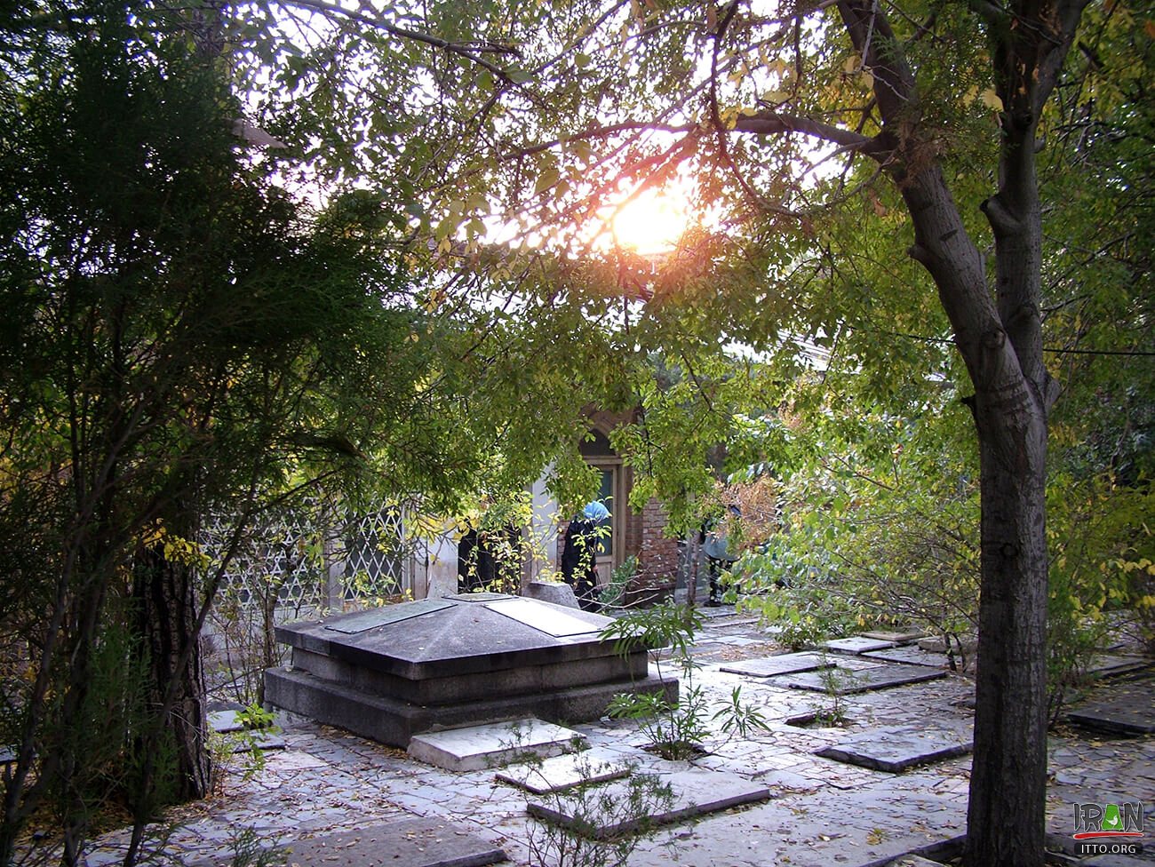 Zahirodole Cemetry,Zahir-od-Dowleh Cemetery,zahiroddoloh,sarband,maieri,moayeri,moayery,foroogh,forough,farokhzaad,farrokhzad,farokhzad,forogh,forouq,foroq,raha,رهی معیری,فروغ فرخزاد,ایرج میرزا,دربند,قبرستان,ظهیرالدوله,زهیرالدوله,آرامگاه,قبر,گورستان,قبرستان ظهیرالدوله,persian poem,persian poet,forogh farokhzad,forugh farokhzad,irajmirza,iraj mirza