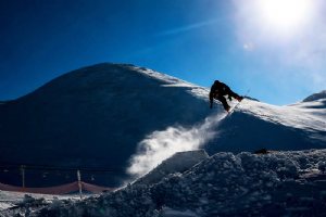 Tochal Ski resort - Tehran