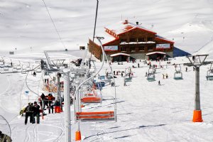 Tochal Ski resort - Tehran
