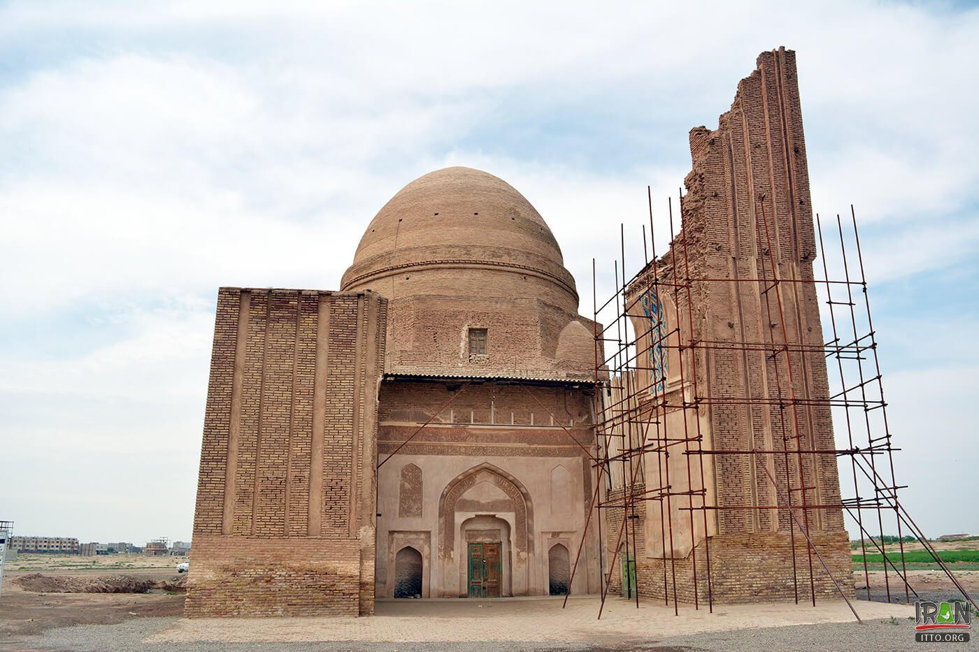 Sheikh Sarakhsi Tomb,Loghman Baba Tomb,Loghman Baba mausoleum,Sheikh Sarakhsi Tomb,بابالقمان,سرخس,بابا لقمان,آرامگاه بابا لقمان سرخس,sarax,sarakhs,saraqs,serakhs,saraks,شیخ سرخسی,lughmanbaba,baba loghman sarakhsi,seljuk empire,saljuk empire,seljuq dynasty