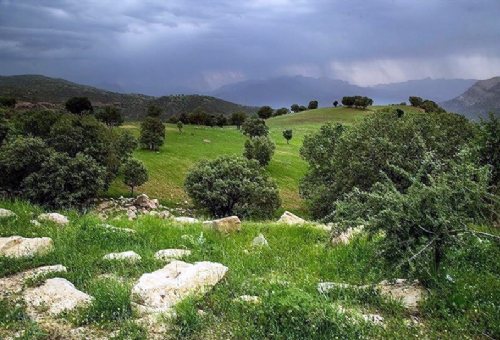 Serkan Valley in Tuyserkan