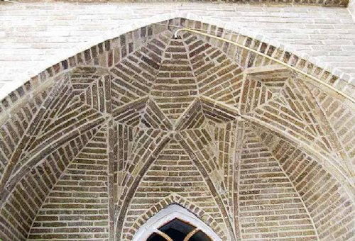 Sheikh Alikhan Zangeneh Mosque in Tuyserkan