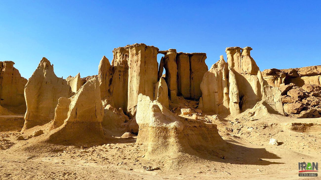 Gheshm Stars Valley,Darre-ye Setaregan,Qeshm Stars Valley,Borka Khalaf Valley,دره ستاره,دره ستارگان قشم,دره جنی,dareh setaregan,darreye setaregan,جزیره قشم,qeshm island,gheshm island,دره ستاره ها,stars valley,valley stars gheshm,persian gulf,خلیج فارس