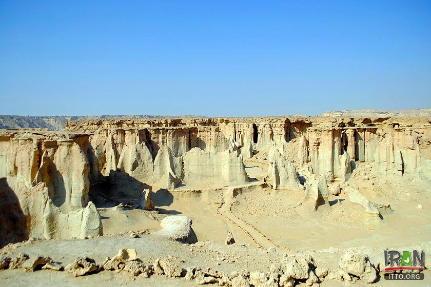 Gheshm Stars Valley,Darre-ye Setaregan,Qeshm Stars Valley,Borka Khalaf Valley,دره ستاره,دره ستارگان قشم,دره جنی,dareh setaregan,darreye setaregan,جزیره قشم,qeshm island,gheshm island,دره ستاره ها,stars valley,valley stars gheshm,persian gulf,خلیج فارس