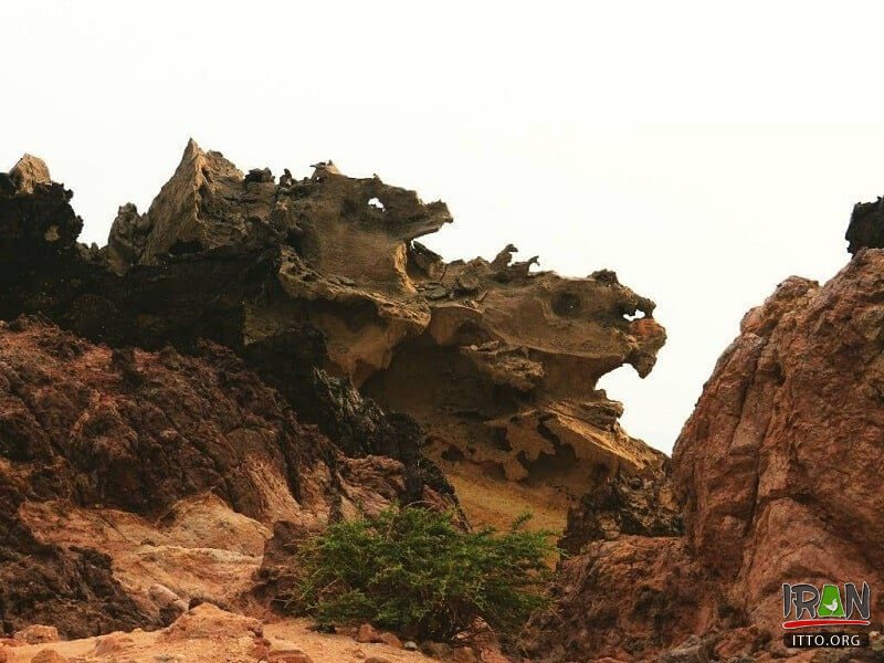 Valley of the Statues,Hormuz Statues Valley,Tandis Valley,Darreh-e Tandis-ha,Darre-e Mojasameha,Valley of Sculptures,Valley of Imagination,دره تندیسها,دره مجسمه ها,هرمز,خلیج فارس,جزیره هرمز,تنگه هرمز,هرمزگان,hormozgan,hormoz,hormuz,hormuzgan,hormoz island,hormuz island,persian gulf,tandis,mojasameha,tandis valley,Valley of Sculptures