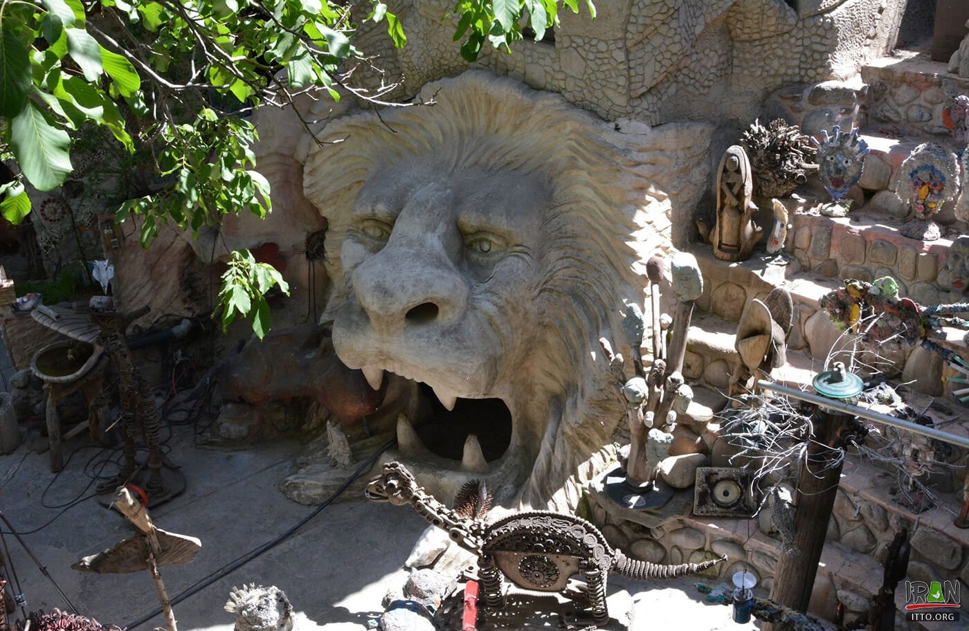 Vaziri Cave Museum,Vaziri Museum,غارموزه وزیری,پروفسور ناصر هوشمند وزیری,غاروزیری,غار وزیری,موزه دکتر وزیری,موزه پروفسور وزیری,مجسمه ساز,sculpture,ghaar museum,vaziry museum,vaziri cave,vaziri art,vaziri museum in lavasan,lavasan,لواسان,lavason,lavasun,lavasoon,گالری وزیری,art museum