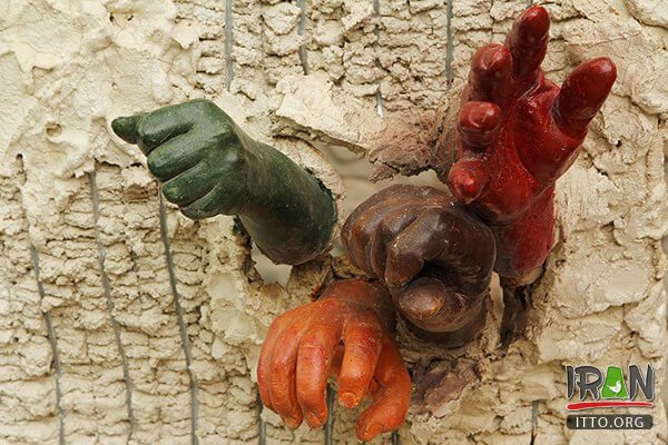 Vaziri Cave Museum,Vaziri Museum,غارموزه وزیری,پروفسور ناصر هوشمند وزیری,غاروزیری,غار وزیری,موزه دکتر وزیری,موزه پروفسور وزیری,مجسمه ساز,sculpture,ghaar museum,vaziry museum,vaziri cave,vaziri art,vaziri museum in lavasan,lavasan,لواسان,lavason,lavasun,lavasoon,گالری وزیری,art museum