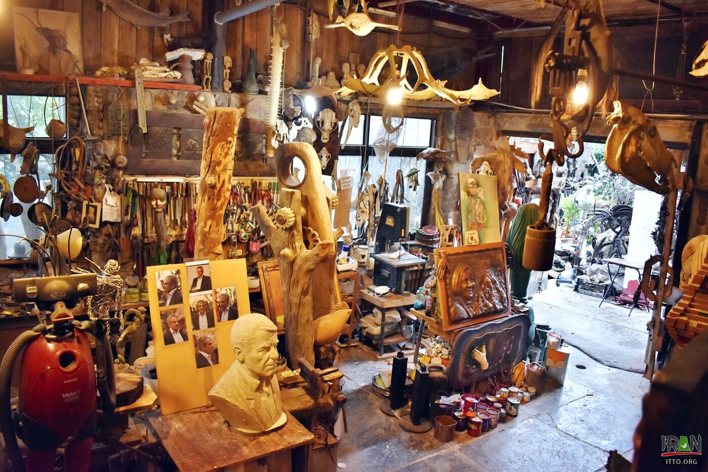 Vaziri Cave Museum,Vaziri Museum,غارموزه وزیری,پروفسور ناصر هوشمند وزیری,غاروزیری,غار وزیری,موزه دکتر وزیری,موزه پروفسور وزیری,مجسمه ساز,sculpture,ghaar museum,vaziry museum,vaziri cave,vaziri art,vaziri museum in lavasan,lavasan,لواسان,lavason,lavasun,lavasoon,گالری وزیری,art museum