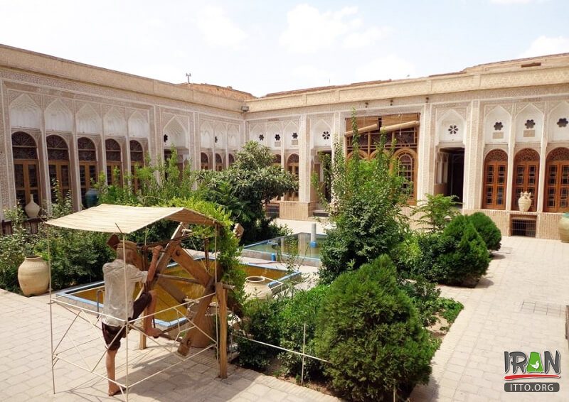 Kolahdooz-ha House,Kolahdooz historical home,خانه کلاهدوزها,موزه یزد,موزه اب یزد,موزه یزد,yazd kolah dooz,yazd museum,yazd water museum,خانه تاریخی کلاهدوز,خانه تاریخی یزد,خانه های تاریخی یزد,خانه کلاهدوز یزد,yazd historical house
