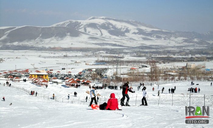 Payam Ski Resort (Yam) near Marand