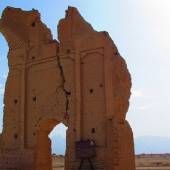 Gate of Farafar - Saryazd (near Mehriz)