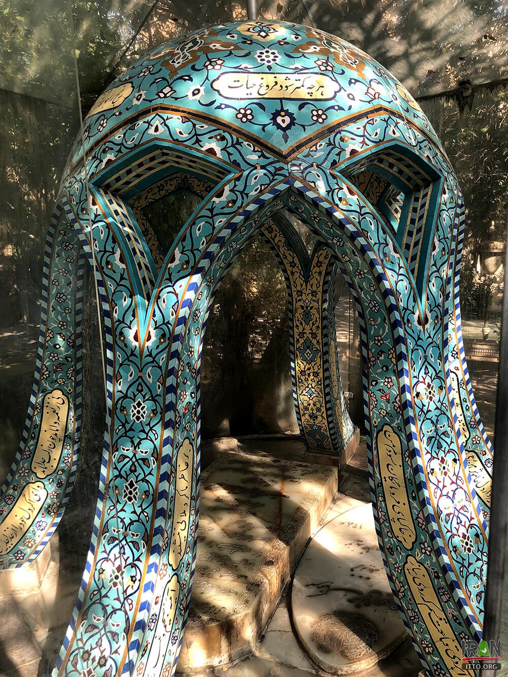 Zahirodole Cemetry,Zahir-od-Dowleh Cemetery,zahiroddoloh,sarband,maieri,moayeri,moayery,foroogh,forough,farokhzaad,farrokhzad,farokhzad,forogh,forouq,foroq,raha,رهی معیری,فروغ فرخزاد,ایرج میرزا,دربند,قبرستان,ظهیرالدوله,زهیرالدوله,آرامگاه,قبر,گورستان,قبرستان ظهیرالدوله,persian poem,persian poet,forogh farokhzad,forugh farokhzad,irajmirza,iraj mirza