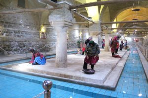 Zanjan Anthropological Museum (Rakhtshoy khaneh) - Zanjan