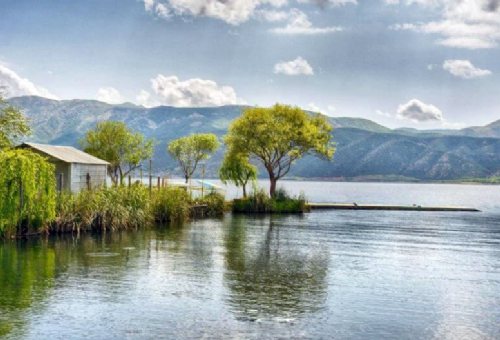 Zarivar Lake in Marivan