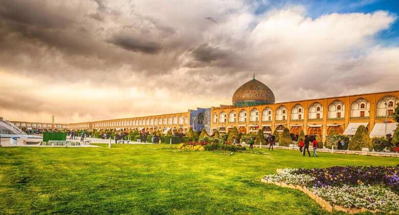 Travel to Isfahan (Esfahan), Travel to Iran